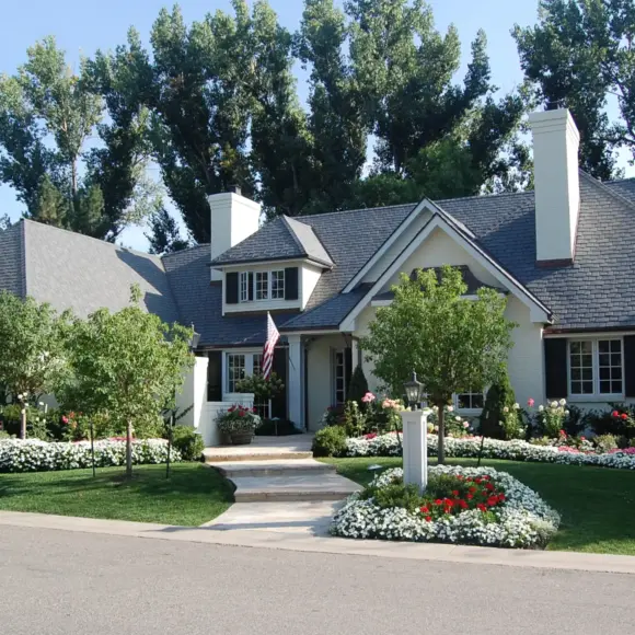 10 Polo Field Ln